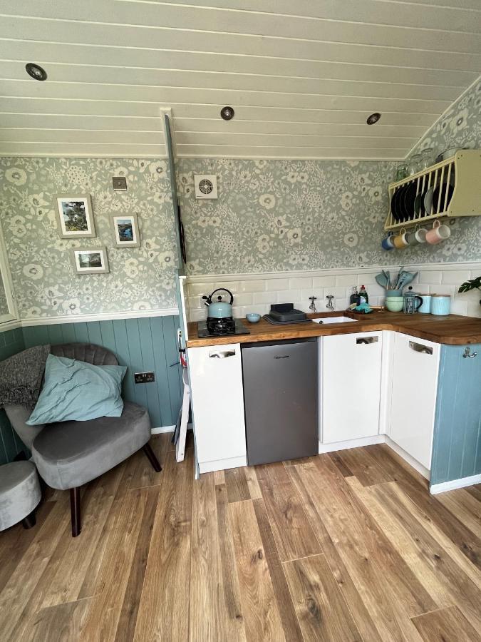 The Hazel Hut Villa Westport Exteriör bild